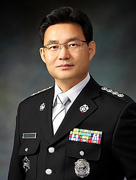 박덕규 남원소방서장.jpg