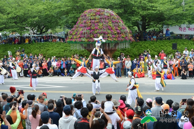 0504 관광과 - 제87회 춘향제 세기의 사랑 공연예술축제 열린다 5.JPG